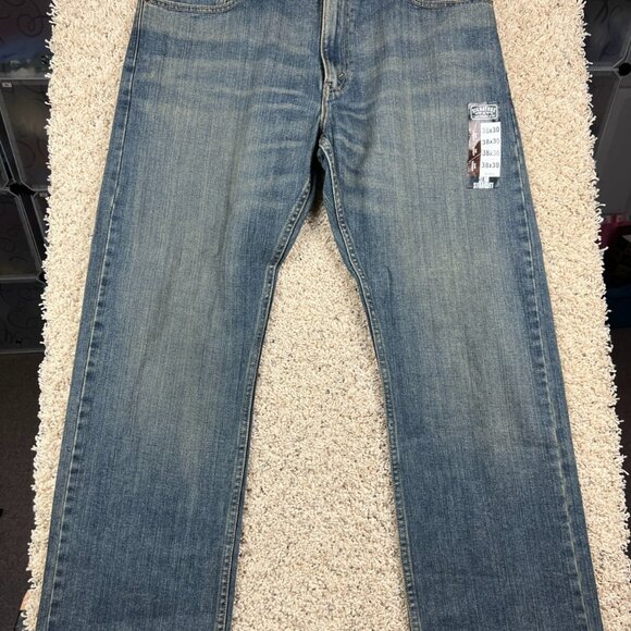 LEVIS Signature Men’s Blue Slim Straight Denim Jeans 38x30 NWT - Picture 1 of 8